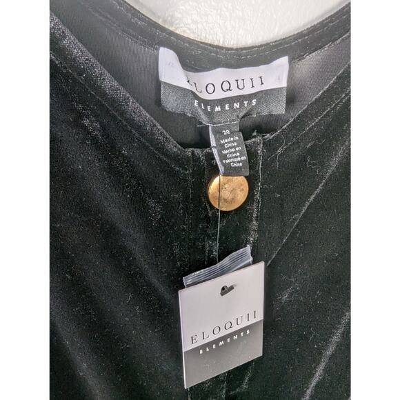NWT Eloquii Elements Velvet Sleeveless Cropped Jumpsuit in Black Onyx - Picture 5 of 8